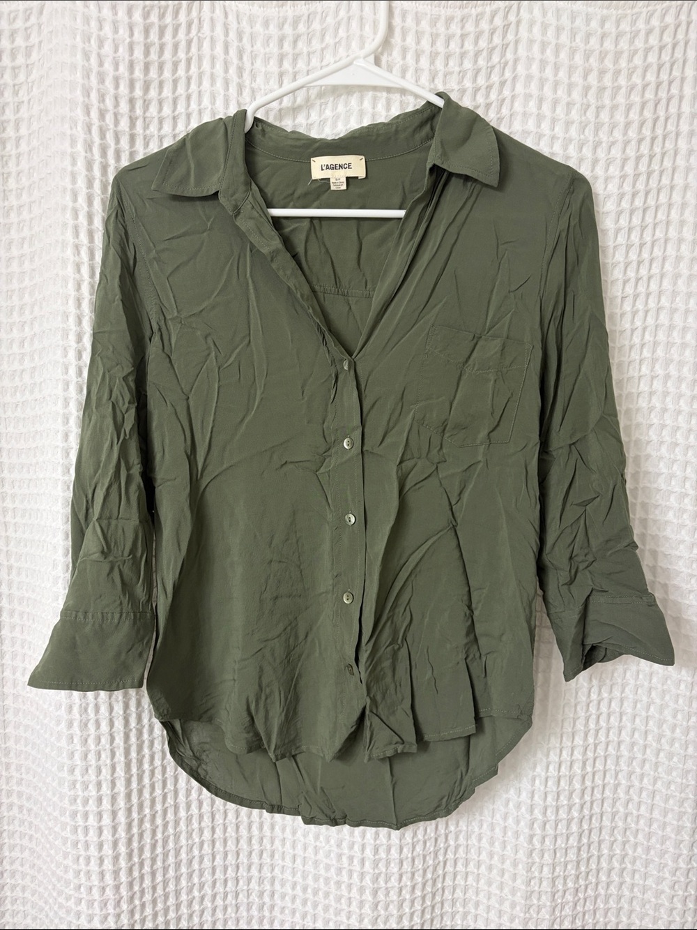 L’AGENCE Ryan Blouse Green Beetle Button 3/4 Sleeve Top Small - Picture 2 of 5